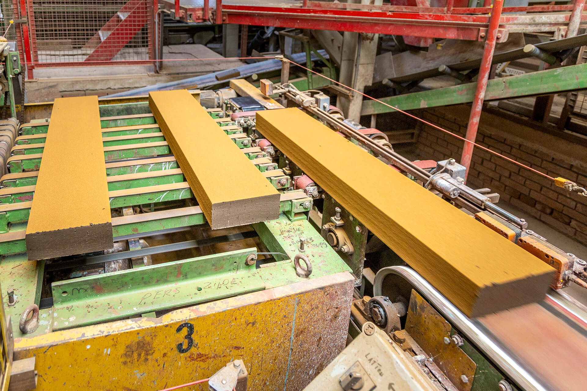 Dinkelsteen Strengpers